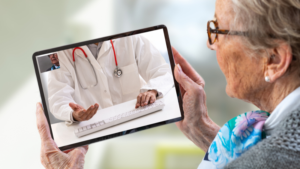 E-health doctor on tablet