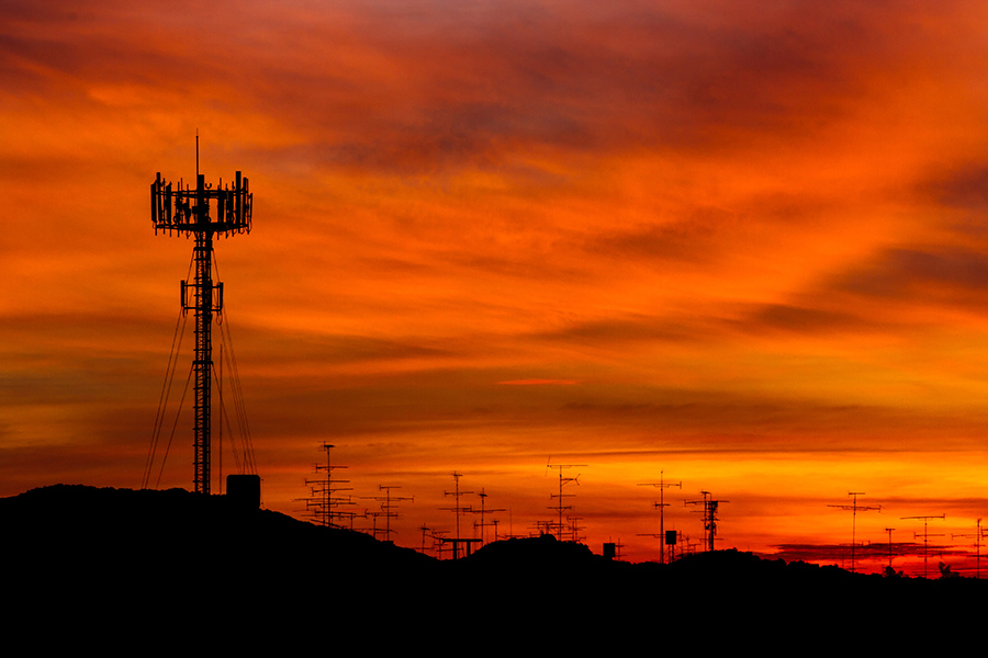 mobile-phone-tower-usa